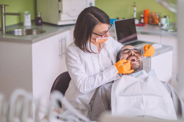 Best Broken or Cracked Tooth Emergency Dentist in Pine Knoll Shores, NC